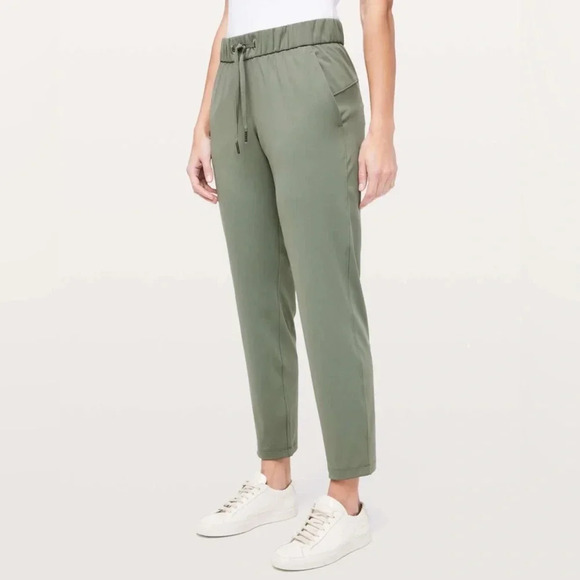 Lululemon On The Fly Pant *27"
Grey Sage - Picture 1 of 6